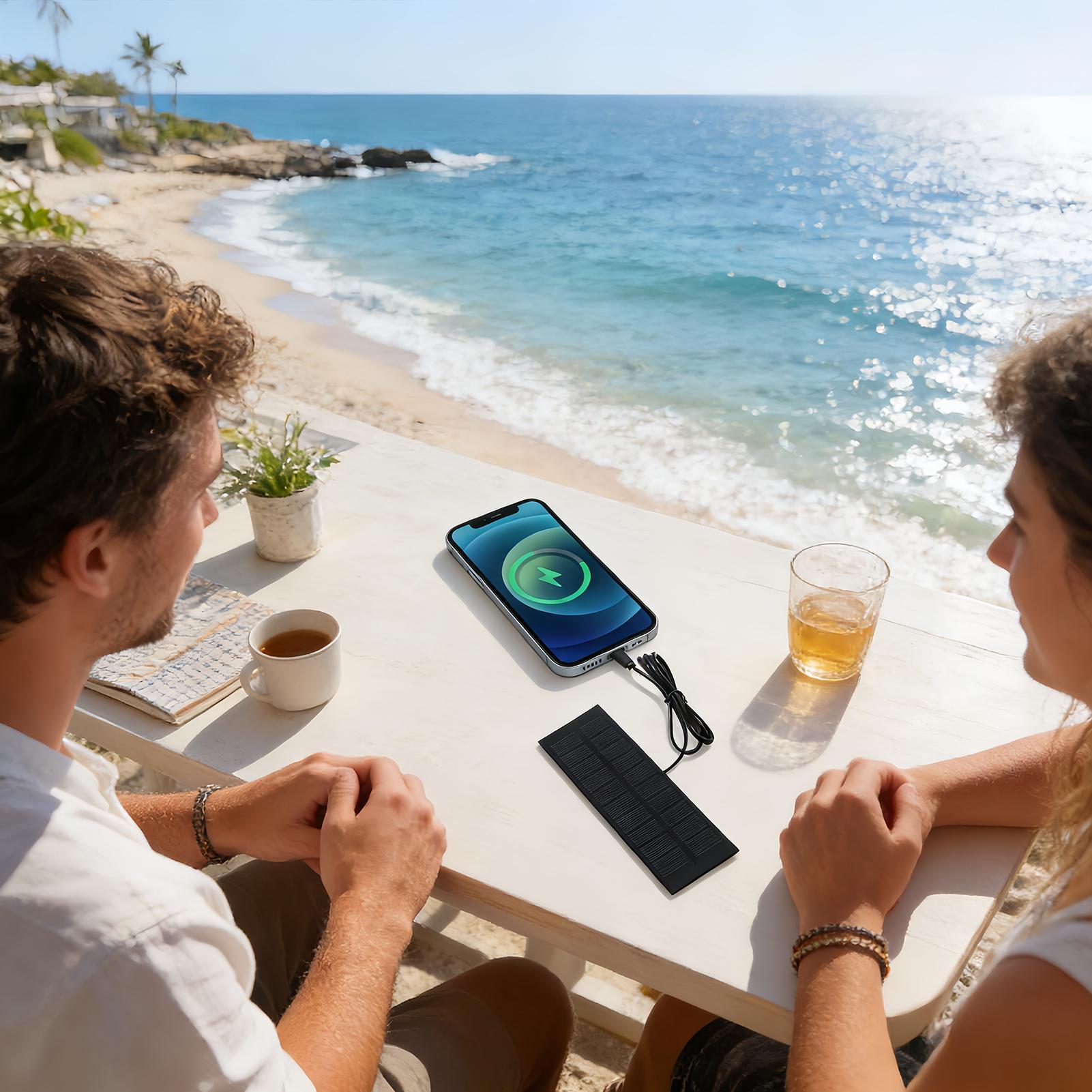 5W 5V ソーラーパネル充電器 タイプC出力付き 緊急電源 - Solar Charger Panel Foldable のレビューと価格